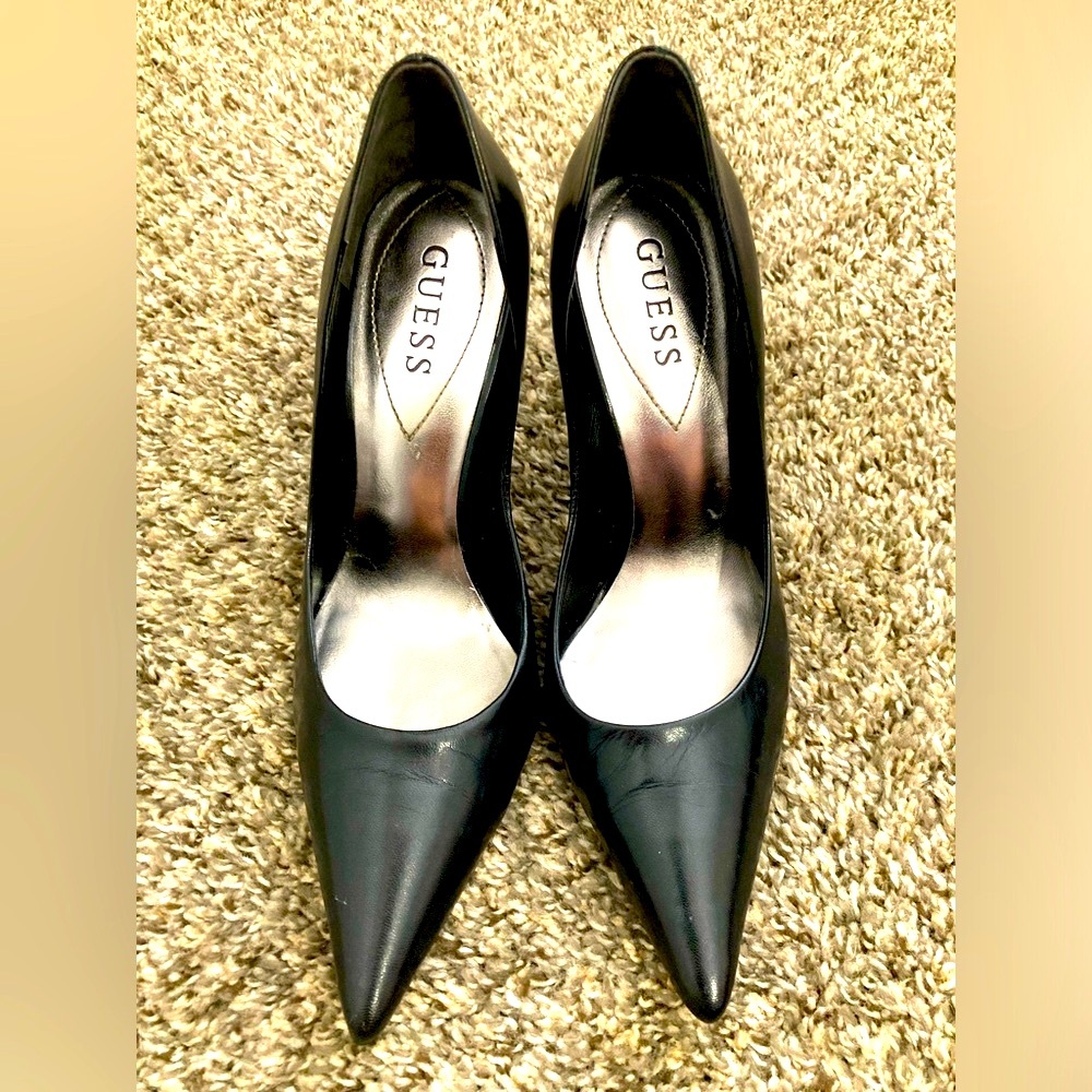 Guess Carrie Black Leather. Sz. 8
